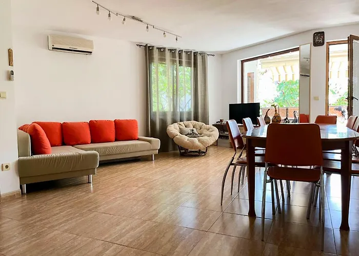 First Line Apartment In Sveti Vlas Next To Marina Complex Top * Sveti Vlas