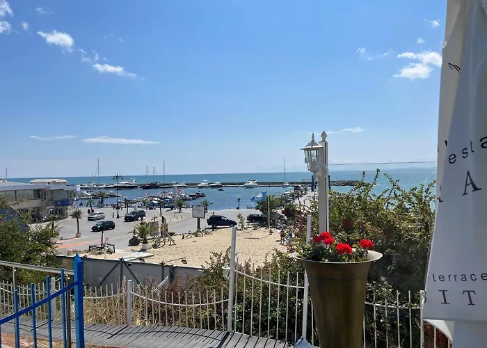 First Line Apartment In Sveti Vlas Next To Marina Complex Top * Sveti Vlas